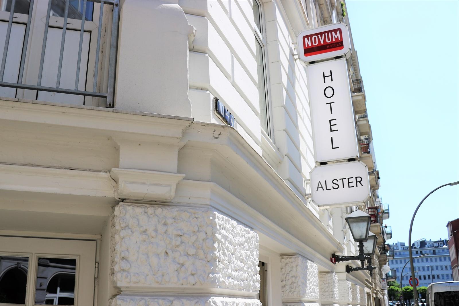 Hotel Alster Hamburgo Exterior foto