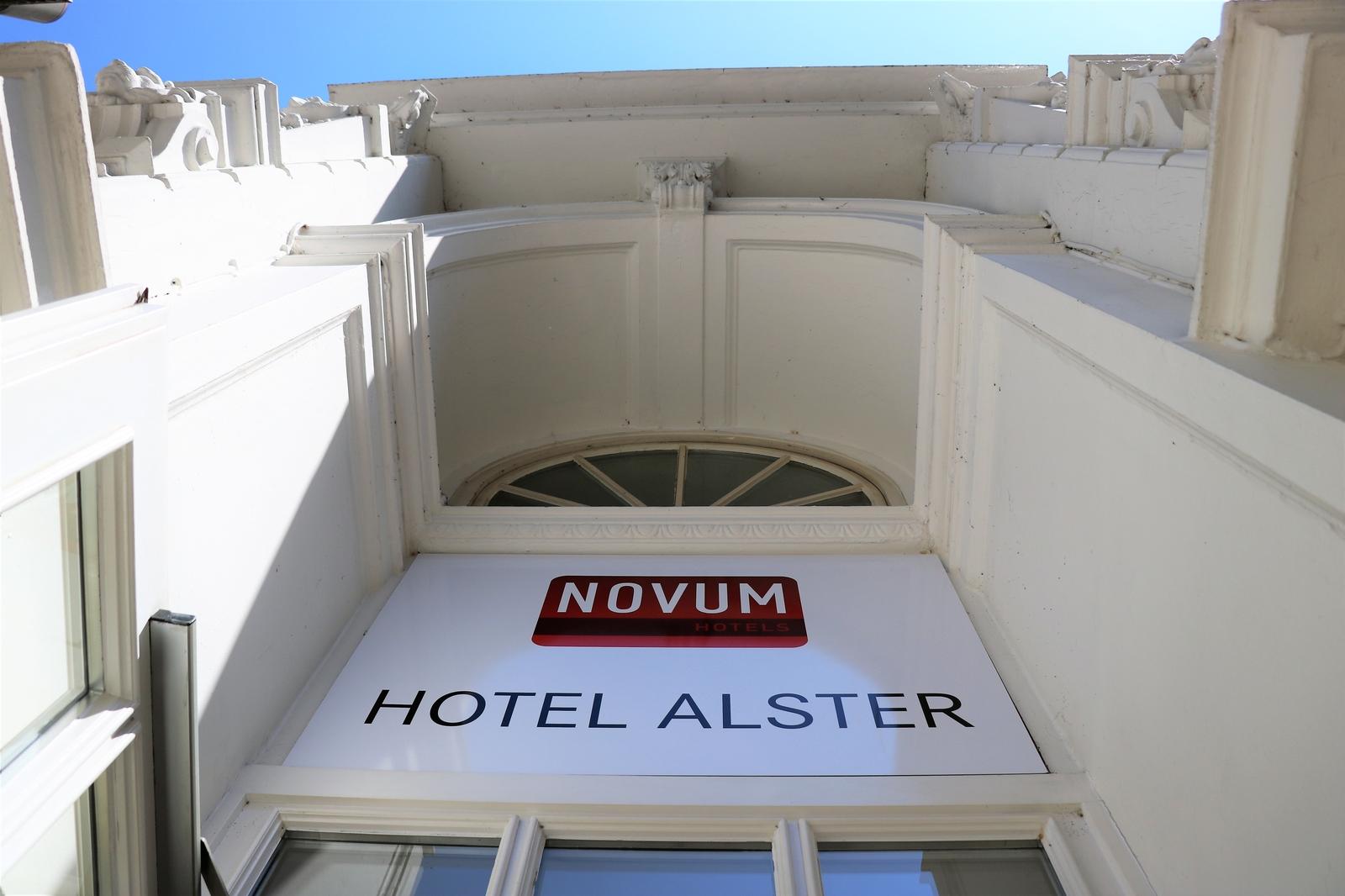 Hotel Alster Hamburgo Exterior foto
